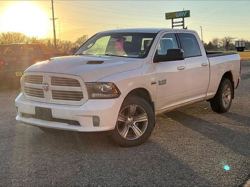 Used 2014 RAM 1500 Sport image 2