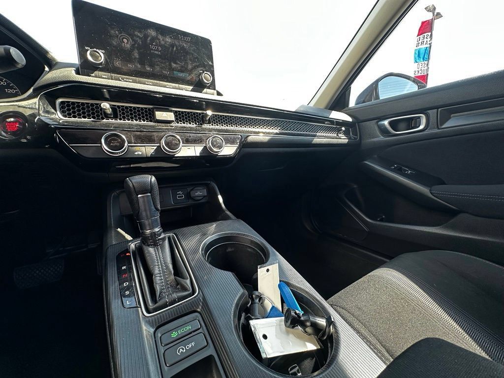 Used 2023 Honda Civic LX image 16
