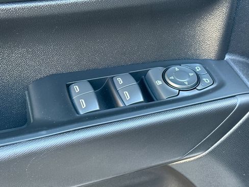 Certified 2022 Chevrolet Silverado 1500 Custom image 12