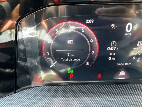 New 2026 Volkswagen GTI SE FWD image 25