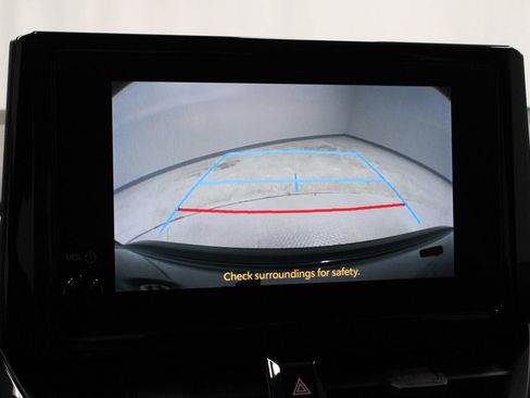 Used 2024 Toyota Corolla LE FWD image 3