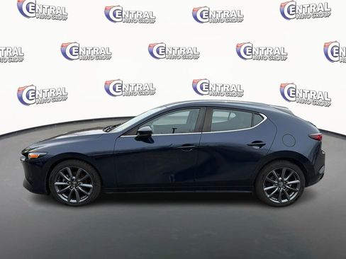 Used 2021 MAZDA MAZDA3 s image 8