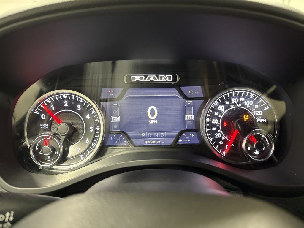 Used 2019 RAM 1500 Big Horn AWD/4WD image 12