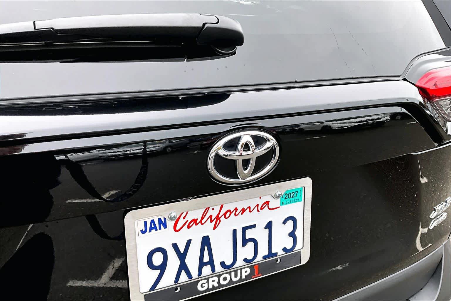 Certified 2025 Toyota RAV4 XLE AWD/4WD image 30