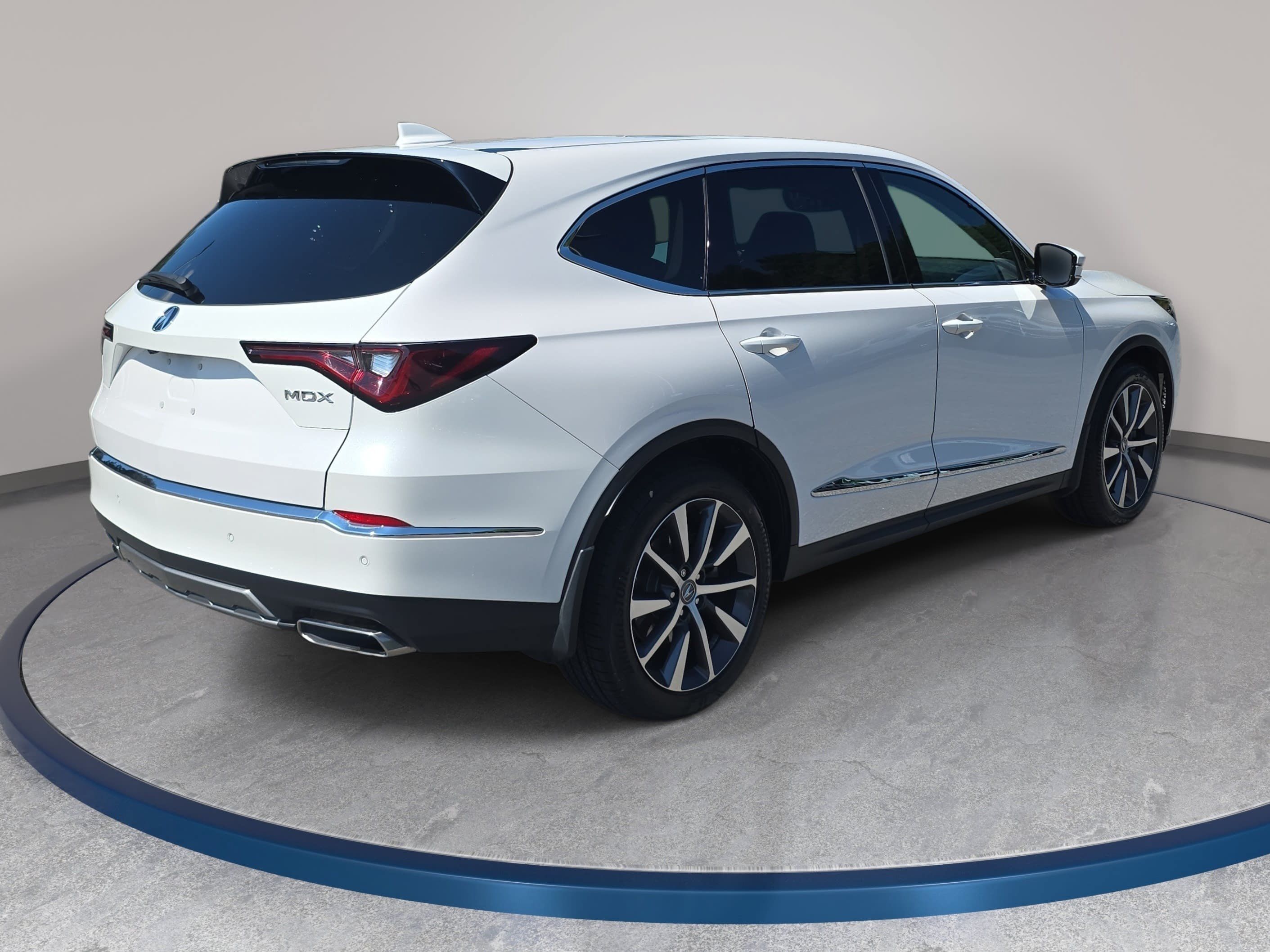 Certified 2025 Acura MDX w/ Technology Package FWD image 5