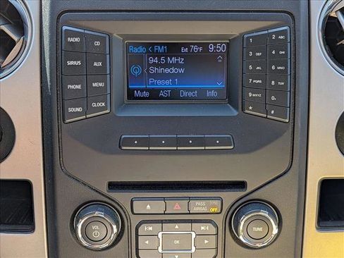 Used 2013 Ford F150 XLT w/ XLT Chrome Pkg image 15