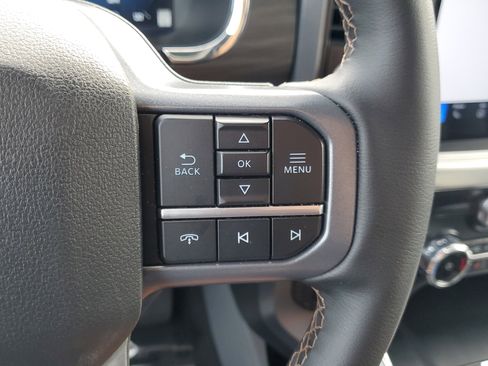 Used 2025 Ford F150 Lariat w/ Equipment Group 501A Mid image 23