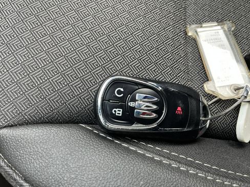 Used 2026 Buick Encore GX Preferred FWD image 21