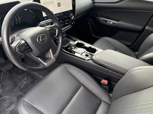 Certified 2024 Lexus NX 350 AWD w/ Premium Package image 4