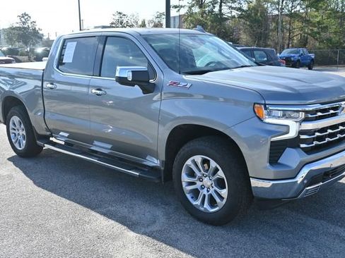 Used 2025 Chevrolet Silverado 1500 LTZ w/ LTZ Premium Package image 7