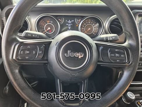 Used 2023 Jeep Wrangler Unlimited Sport AWD/4WD image 28