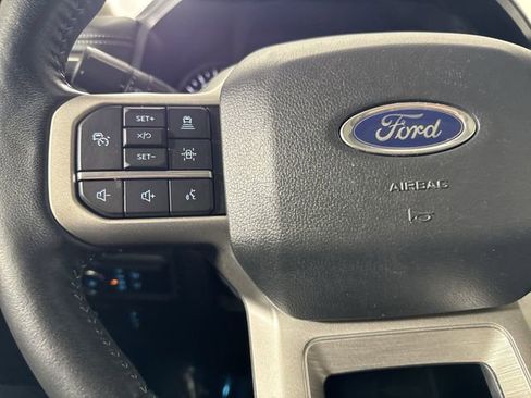 Used 2022 Ford Expedition Max XLT image 13
