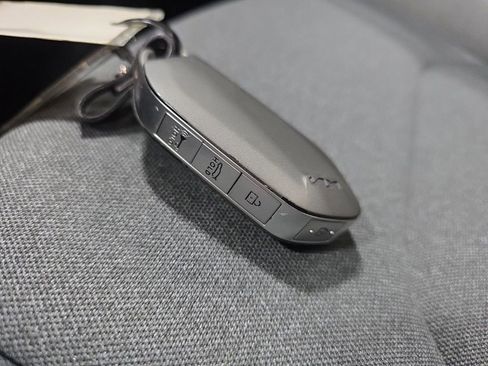 Certified 2025 Kia K4 LXS FWD image 26