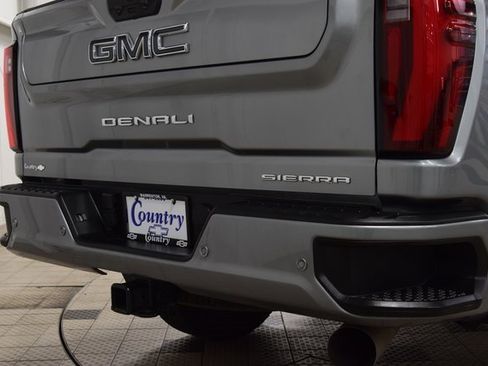 Used 2024 GMC Sierra 3500 Denali Ultimate image 23