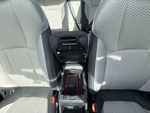 Used 2023 Subaru Forester Premium image 20