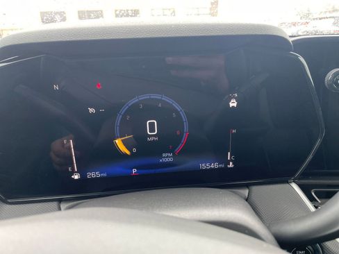 Used 2025 Chevrolet TrailBlazer LT image 40