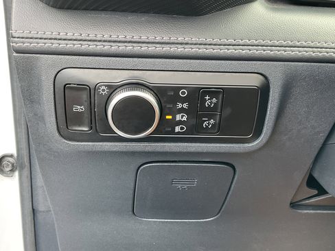 Used 2024 Ford Mustang Premium image 31