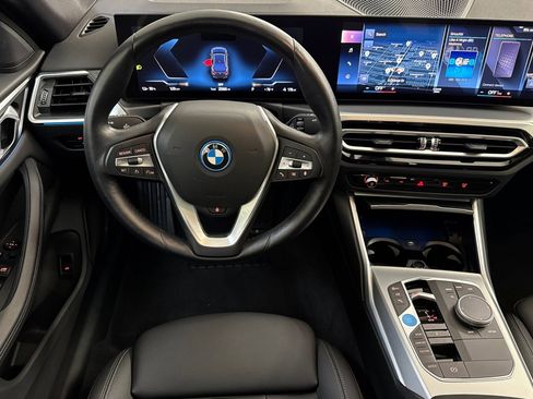 Used 2023 BMW i4 eDrive40 w/ Premium Package RWD image 29