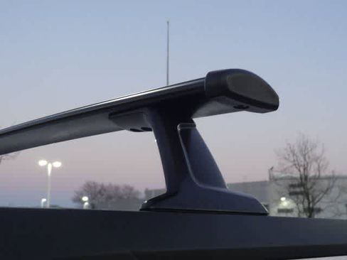 Used 2021 Chevrolet Traverse Premier w/ Redline Edition image 18