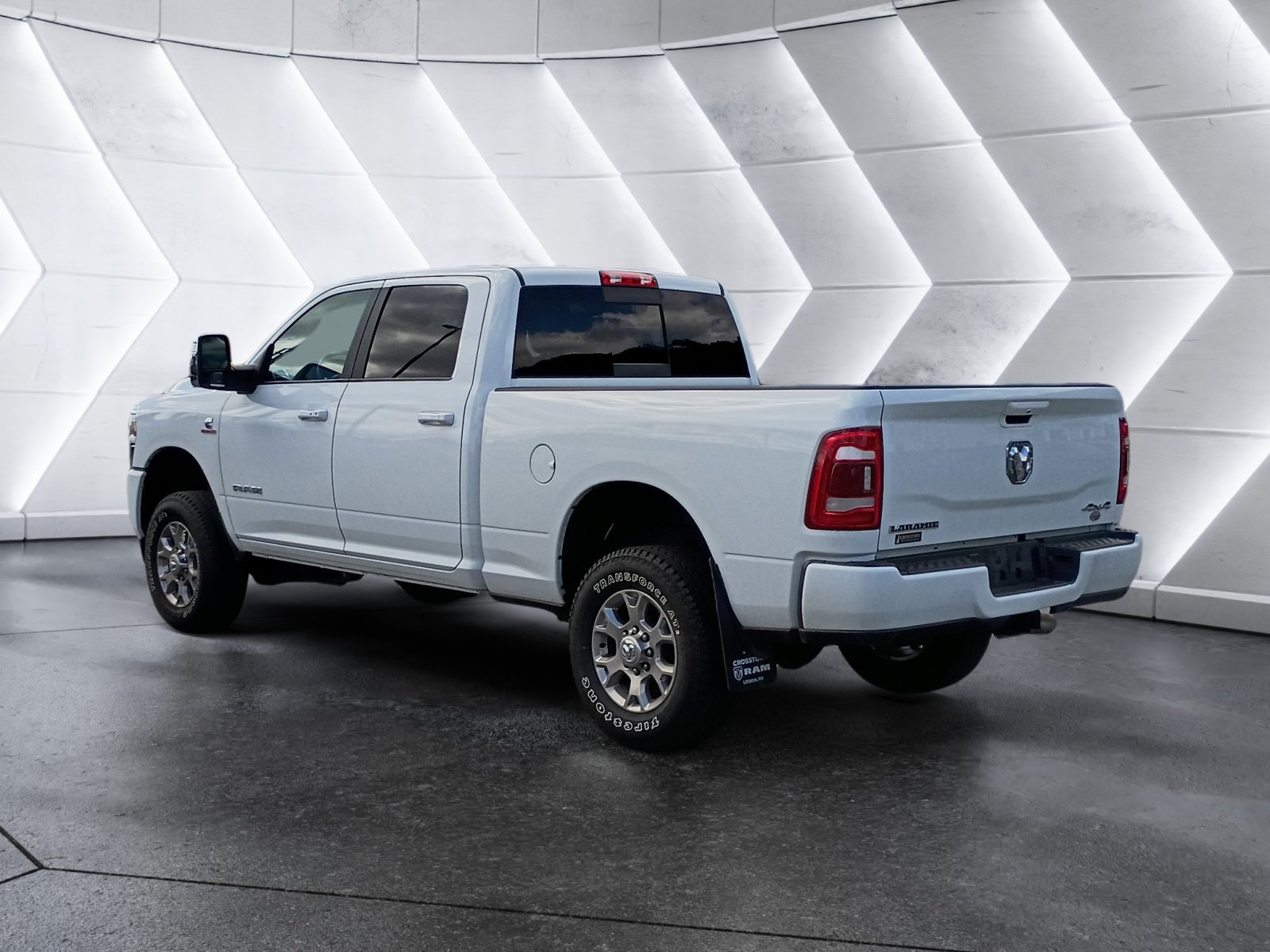 Used 2024 RAM 2500 Laramie w/ Safety Group AWD/4WD image 5