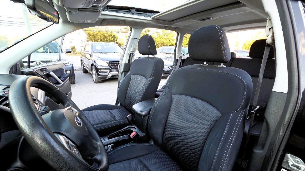 Used 2014 Subaru Forester 2.5i Premium w/ All-Weather Package AWD/4WD image 26
