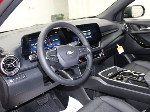 New 2026 Chevrolet Equinox LT w/ Convenience Package II image 16