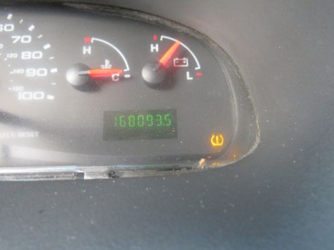 Used 2012 Ford E-250 and Econoline 250 w/ Commercial Cargo Van Pkg image 12