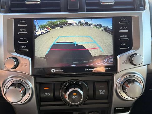 Used 2024 Toyota 4Runner SR5 Premium AWD/4WD image 25