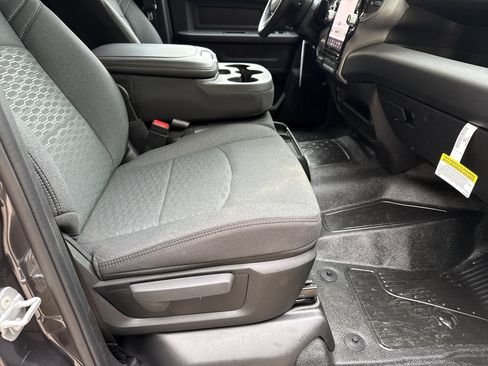 New 2026 RAM 3500 Tradesman AWD/4WD image 16