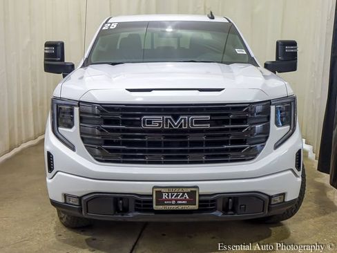 Used 2025 GMC Sierra 1500 Elevation w/ Preferred Package AWD/4WD image 7