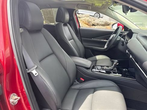 Certified 2024 MAZDA CX-30 AWD 2.5 S w/ Preferred Package image 11