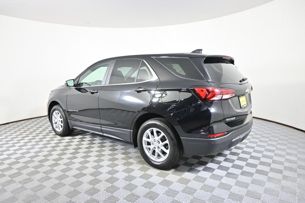 Used 2024 Chevrolet Equinox LT AWD/4WD image 4