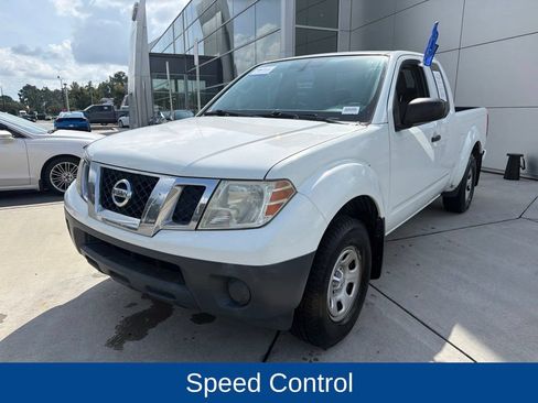 Used 2018 Nissan Frontier S RWD image 3