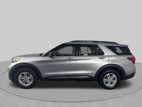 Used 2020 Ford Explorer XLT w/ Comfort Package AWD/4WD image 29