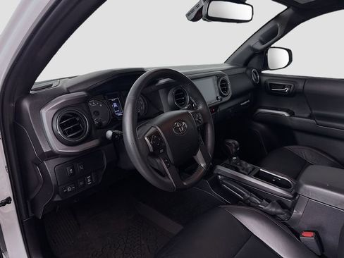 Certified 2023 Toyota Tacoma TRD Pro image 9