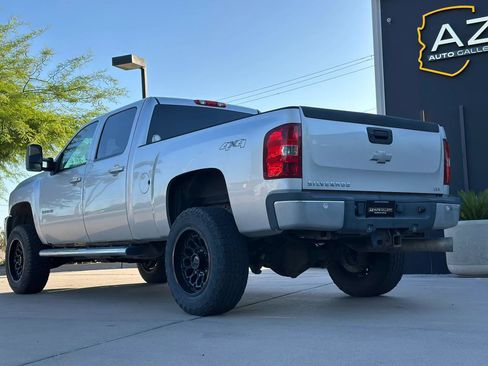 Used 2011 Chevrolet Silverado 2500 LTZ w/ LTZ Plus Package AWD/4WD image 8