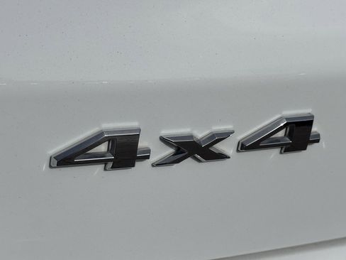 Used 2024 Jeep Compass Latitude AWD/4WD image 12