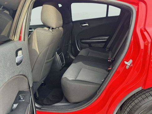 Used 2022 Dodge Charger SXT RWD image 32