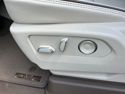 New 2026 GMC Yukon Denali RWD image 51