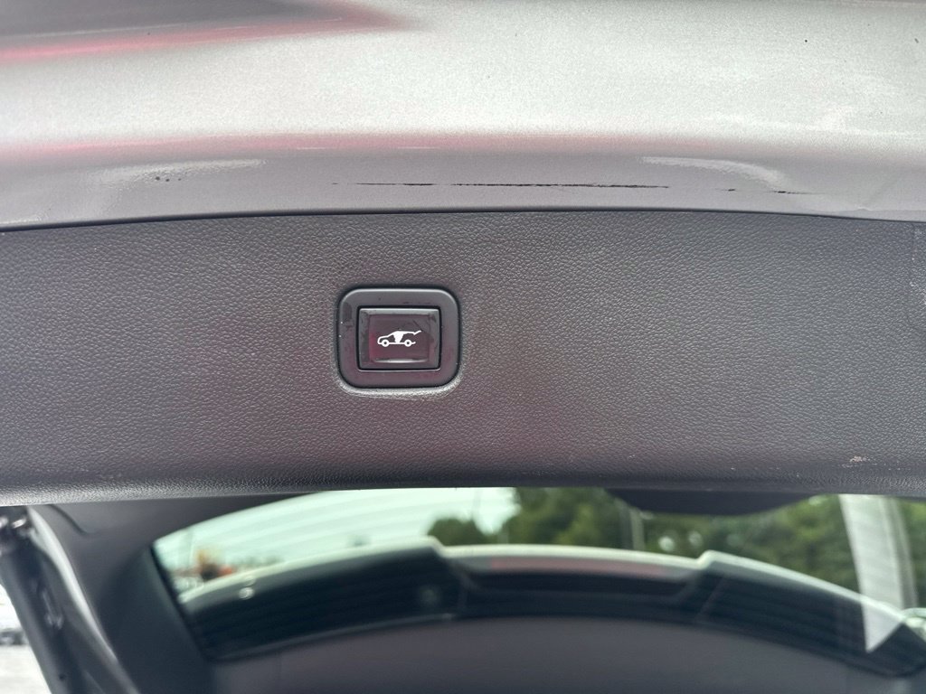 Used 2020 Chevrolet Blazer LT FWD image 8