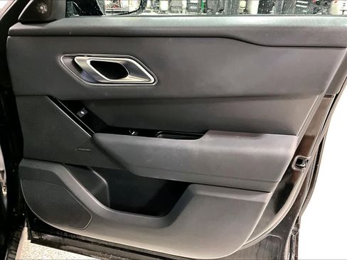 Used 2025 Land Rover Range Rover Velar Dynamic SE AWD/4WD image 23