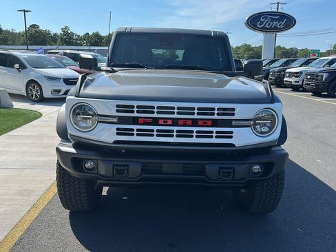 Used 2025 Ford Bronco Heritage Edition AWD/4WD image 2