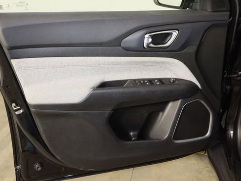 Used 2022 Jeep Compass Latitude AWD/4WD image 20
