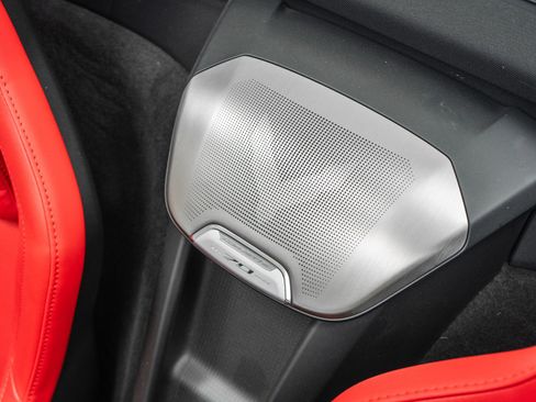 Used 2023 Chevrolet Corvette Stingray Preferred Conv w/ Z51 Performance Package RWD image 16
