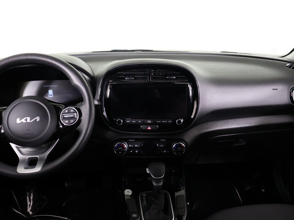 Used 2024 Kia Soul S FWD image 34