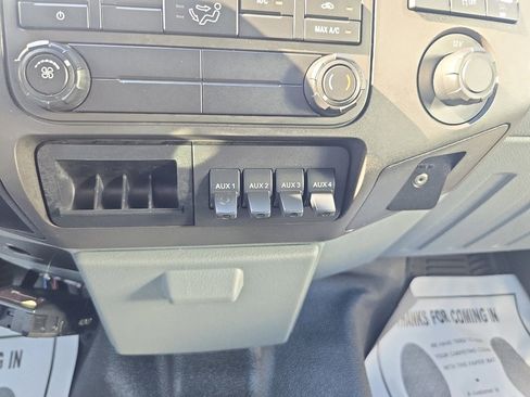 Used 2013 Ford F250 XL RWD image 24