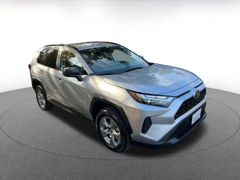 Used 2025 Toyota RAV4 LE image 1