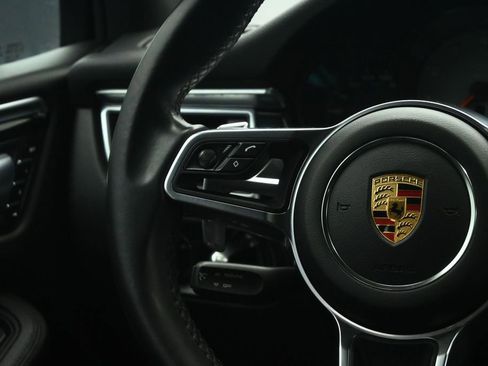 Used 2017 Porsche Macan S AWD/4WD image 42