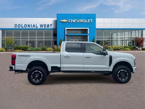 Used 2026 Ford F250 Lariat w/ Tremor Off-Road Package AWD/4WD image 11