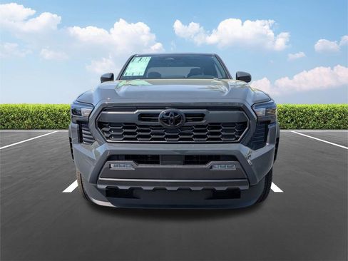 New 2026 Toyota Tacoma TRD Off-Road AWD/4WD image 9